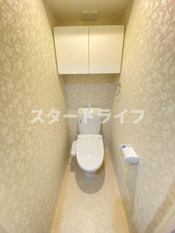 大阪市淀川区西三国１丁目の賃貸マンションのトイレ