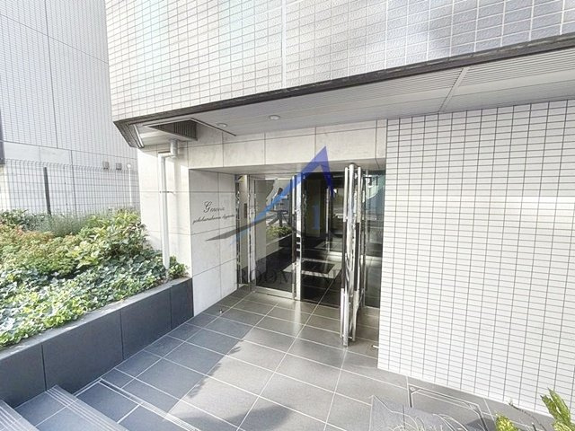 ＧＥＮＯＶＩＡ横浜関内ｓｋｙｇａｒｄｅｎのエントランス|エントランスです。