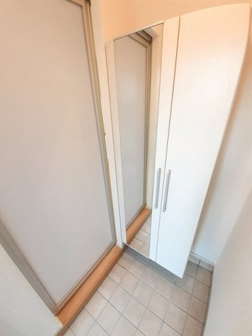 セレナーデＡの玄関|玄関です