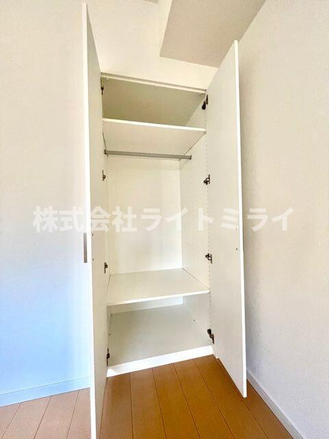 レジディア四谷三丁目の収納