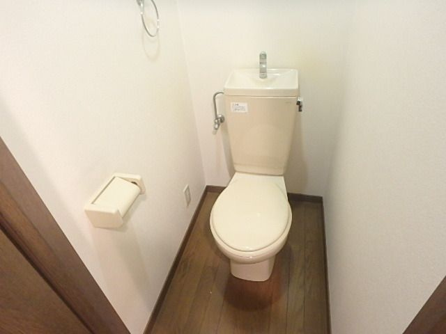 カーサフローラのトイレ