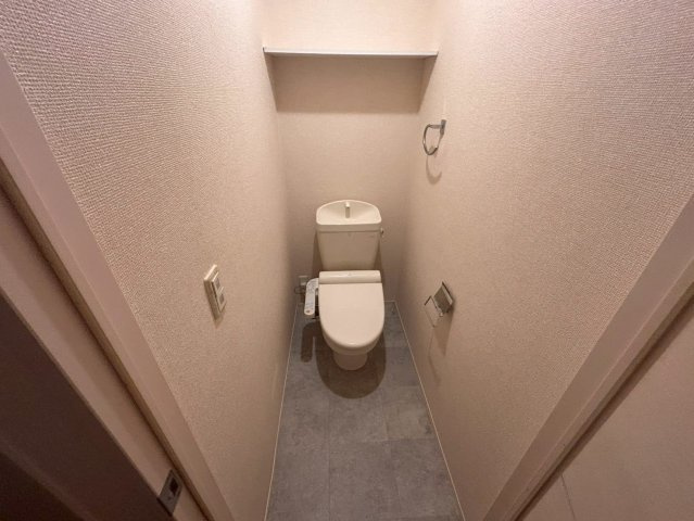 アヴェニール服部のトイレ
