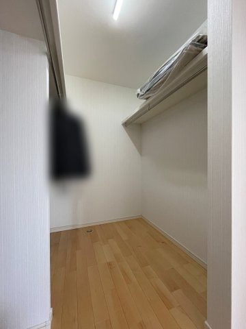 中古戸建・中古住宅　福島市町庭坂柿ノ下　庭坂小学校・吾妻中学校の収納|たっぷり収納できるウォークインクローゼット！