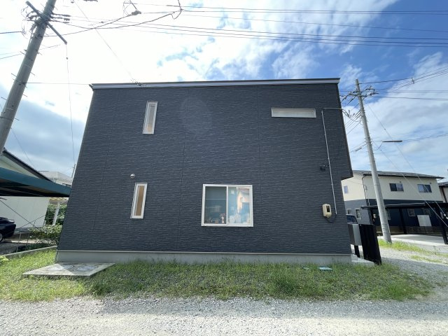 中古戸建・中古住宅　福島市町庭坂柿ノ下　庭坂小学校・吾妻中学校の外観