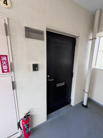 ダイアパレスステーションサイド静岡2号館の玄関