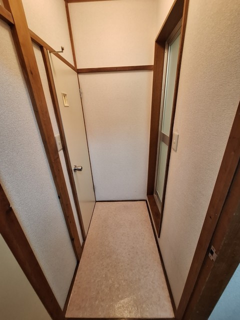 メゾン　サンフラワーの洗面所