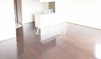 【居間・リビング】 | パークヒルズ町田 | 洋室のお部屋です。