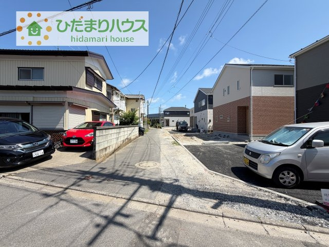 【前面道路含む現地写真】 | 土浦市中村南第11　新築戸建　5号棟