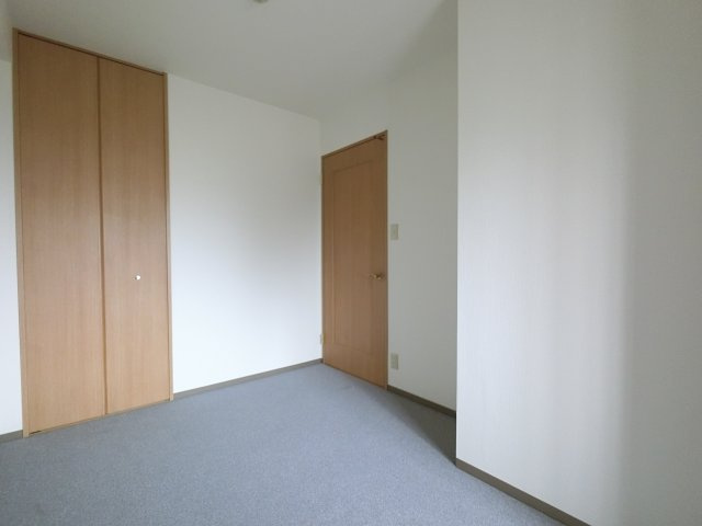 【洋室】 | ライオンズマンション千葉グランドタワー