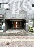 パレステュディオ新宿パークサイド　　２０６のエントランス