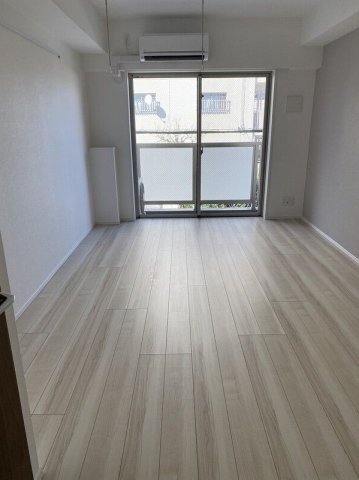 メイクスデザイン西馬込の居間・リビング
