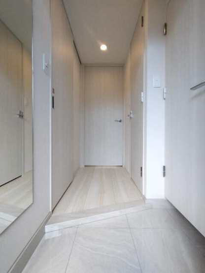 【玄関】 | クレイシアＩＤＺ二子新地