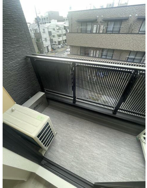 THE BELUGA 世田谷 RESIDENCEのバルコニー