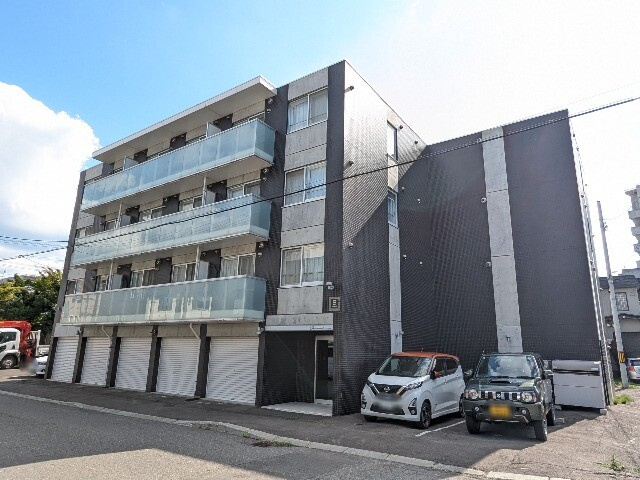 ｃｈａｒｍａｎｔ東区役所前（シャルマンヒガシクヤクショマエ）