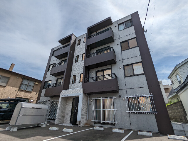 Pine　Village　Yu(パインヴィレッジユー)