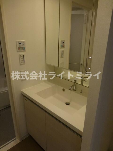 レジディア文京本郷Ⅲの洗面所