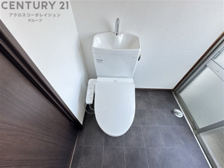 ウォシュレット付きのトイレです♪