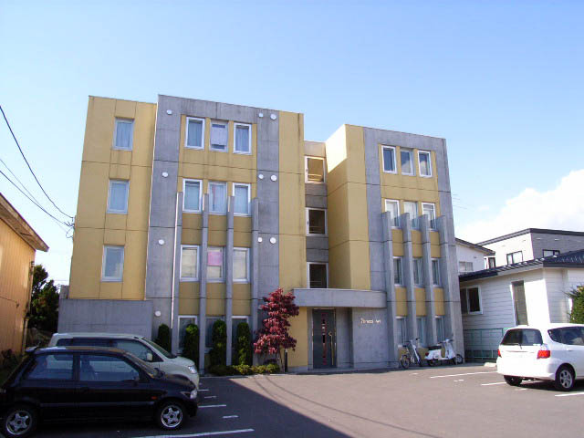 ペラッツィ美原