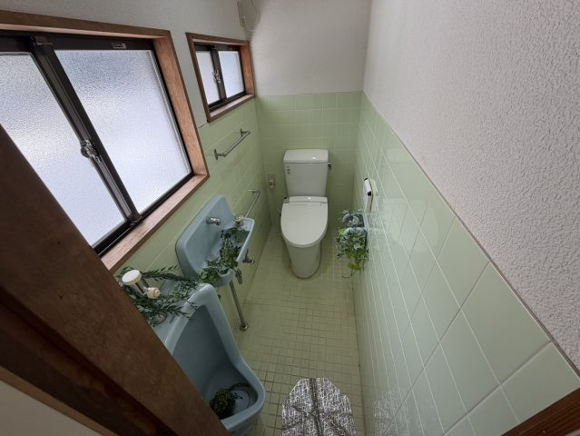 別所町朝日ケ丘戸建のトイレ