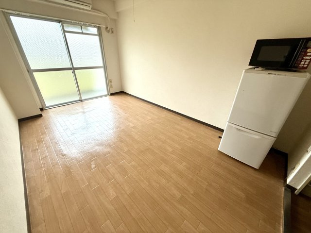 エアコン付きで初期費用を抑えられます♪