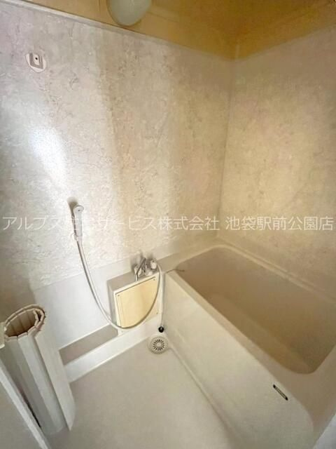 グリーンヒル文京の浴室