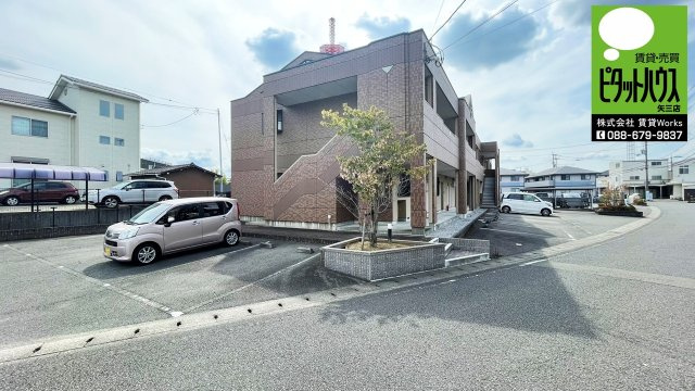 コートヴェール中島田の外観