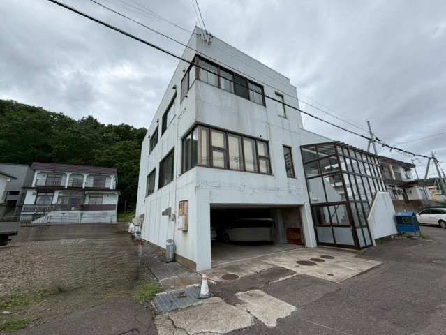 【世界自然遺産の街・羅臼町知昭町で叶える圧倒的スケールの暮らし】
