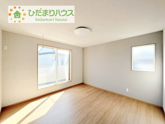 【寝室】 | 土浦市荒川沖西第2期　新築戸建　3号棟 | ゆとりのある主寝室！ご家族全員で寝れちゃいます(^^♪
