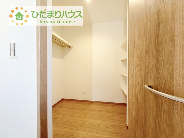 【収納】 | 土浦市荒川沖西第2期　新築戸建　3号棟 | 玄関にシューズクロークあり！スッキリと片付きます♪