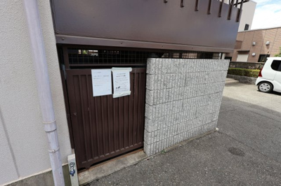 【その他共用部分】 | テイズメゾン | 敷地内ゴミ置き場