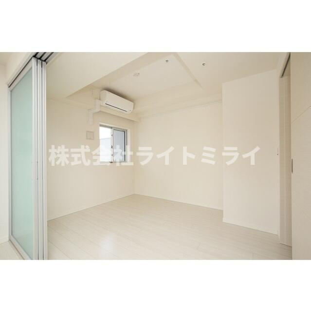 コンフォリア神楽坂ＤＥＵＸの居間・リビング