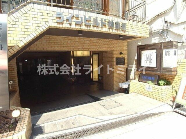 ラインビルド神楽坂のエントランス
