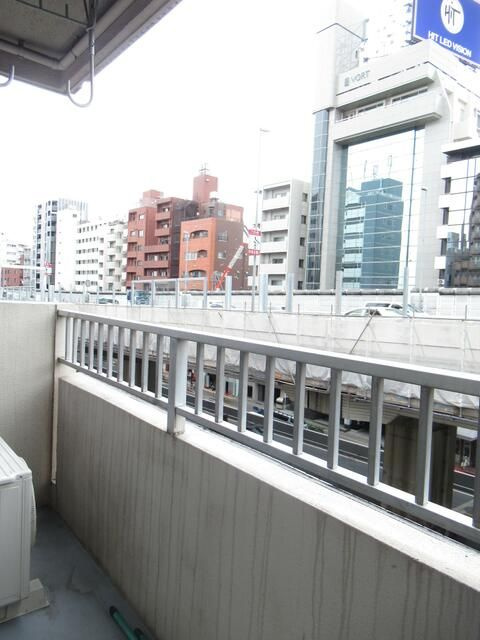 カーサF&Sのバルコニー