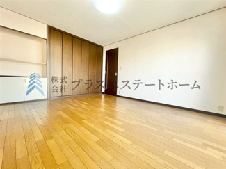 【洋室】 | 鈴蘭泉台第二ハウス1号棟 | 収納たっぷり♪各居室に収納があります♪スッキリと生活出来ます♪
