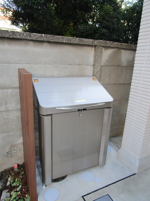 へーベルメゾンｉｚ江古田のその他共用部分|★専用ゴミストッカー★