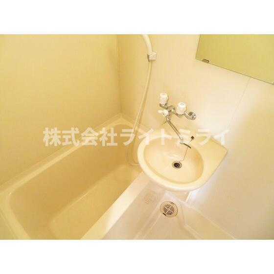 アムス東池袋の浴室