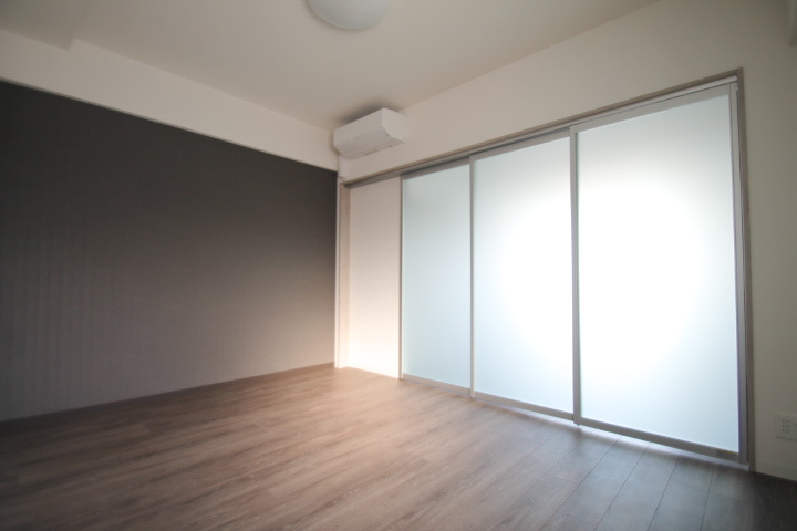 完成前建築中写真（同タイプ別部屋参考写真）