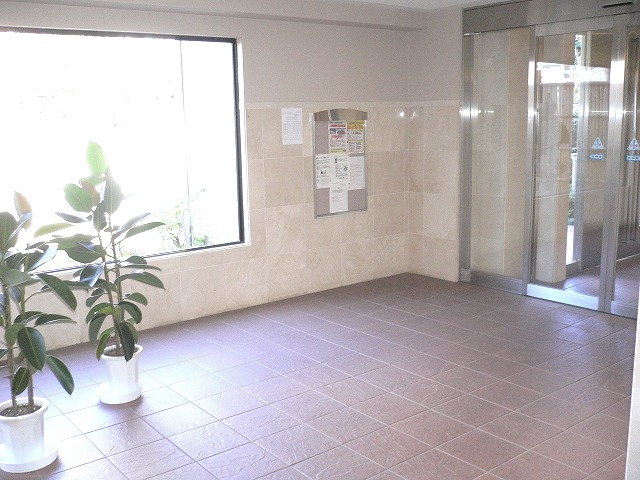 【ロビー】フルグラール池袋