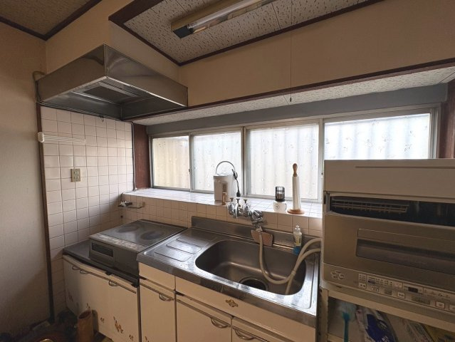 【商談中】中古戸建　大垣市宿地町　昭和41年築のキッチン