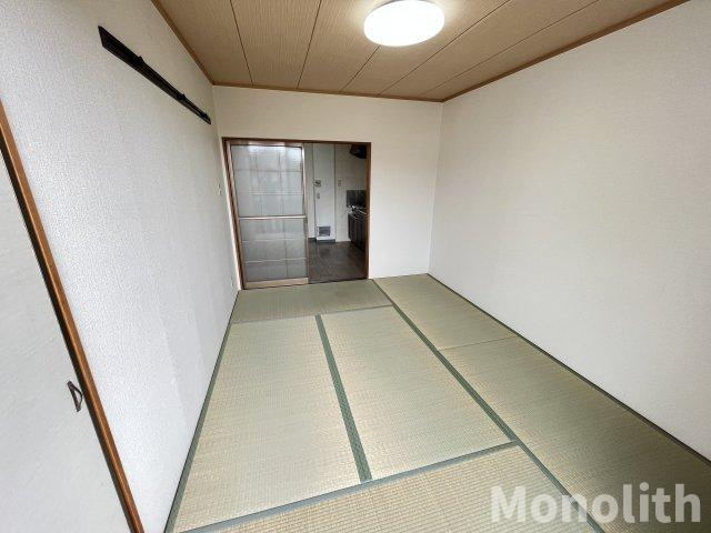 ハイツ井上の和室