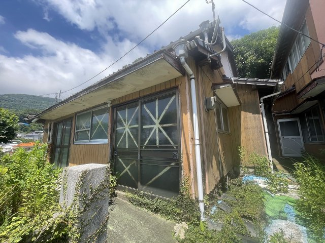 石坂町戸建の外観