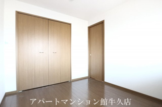 【寝室】 | ヴィザージュ