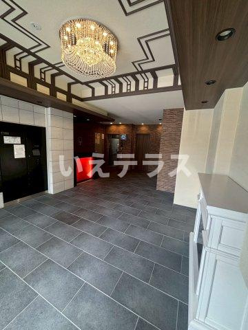 エステムコート神戸元町ヒルズのエントランス