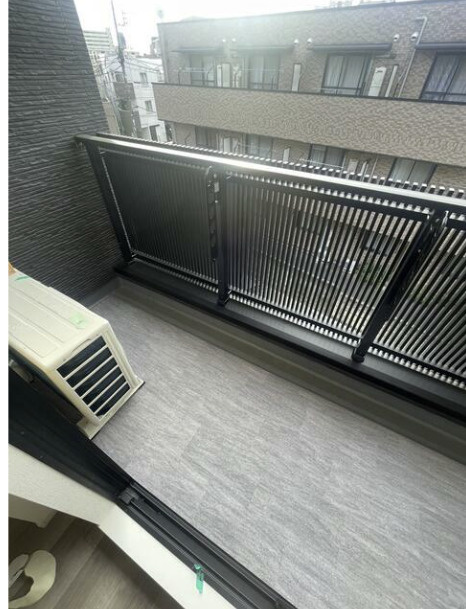 THE BELUGA 世田谷 RESIDENCEのバルコニー