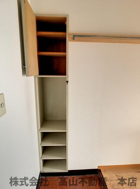 宗像市石丸３丁目の賃貸マンションの収納