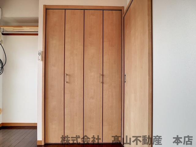 宗像市石丸３丁目の賃貸マンションの収納