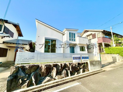 【その他】 | 垂水区つつじが丘2丁目戸建 | お庭も広々♪ガーデニングやガーデンパーティも楽しめます♪