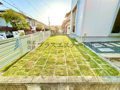 【庭】 | 垂水区つつじが丘2丁目戸建 | これから芝生が生えそろってきます♪