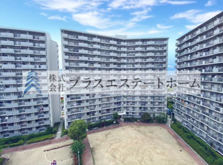【その他】 | ポートアイランド住宅43号棟 | 押入が多く収納力に優れています♪他の号棟に囲まれた敷地の中心にあるため生活安心の住戸です♪