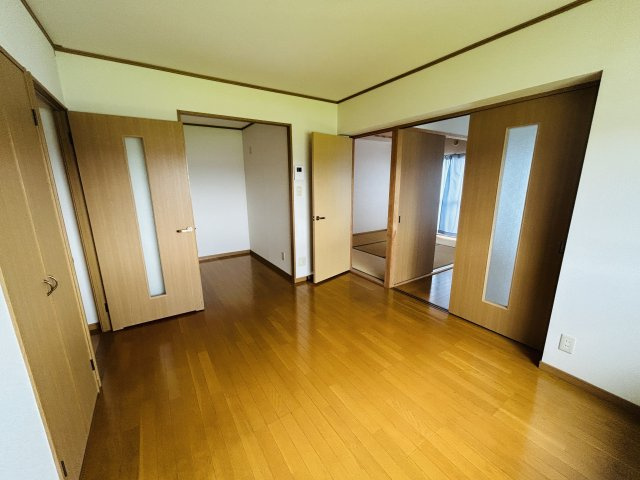フルールの居間・リビング